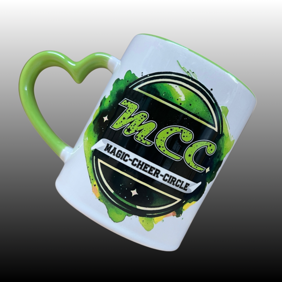 Tasse 330ml Herzgriff grün - Design MCCPlanet